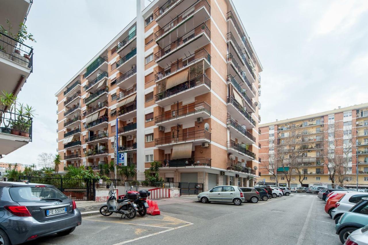 Appartamento Privato A Marconi 로마 외부 사진